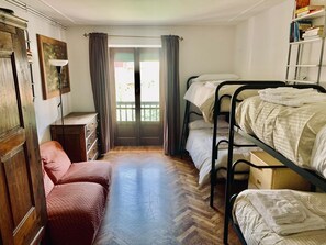 3 bedrooms, WiFi, bed sheets - Dépendance 1816 (Morgex)