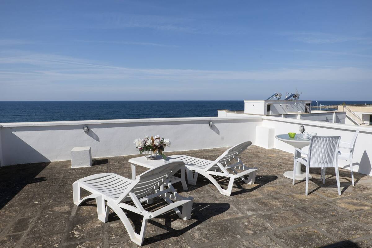 Panoramic Room | Terrace/patio