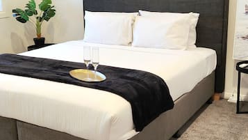 Free WiFi, bed sheets
