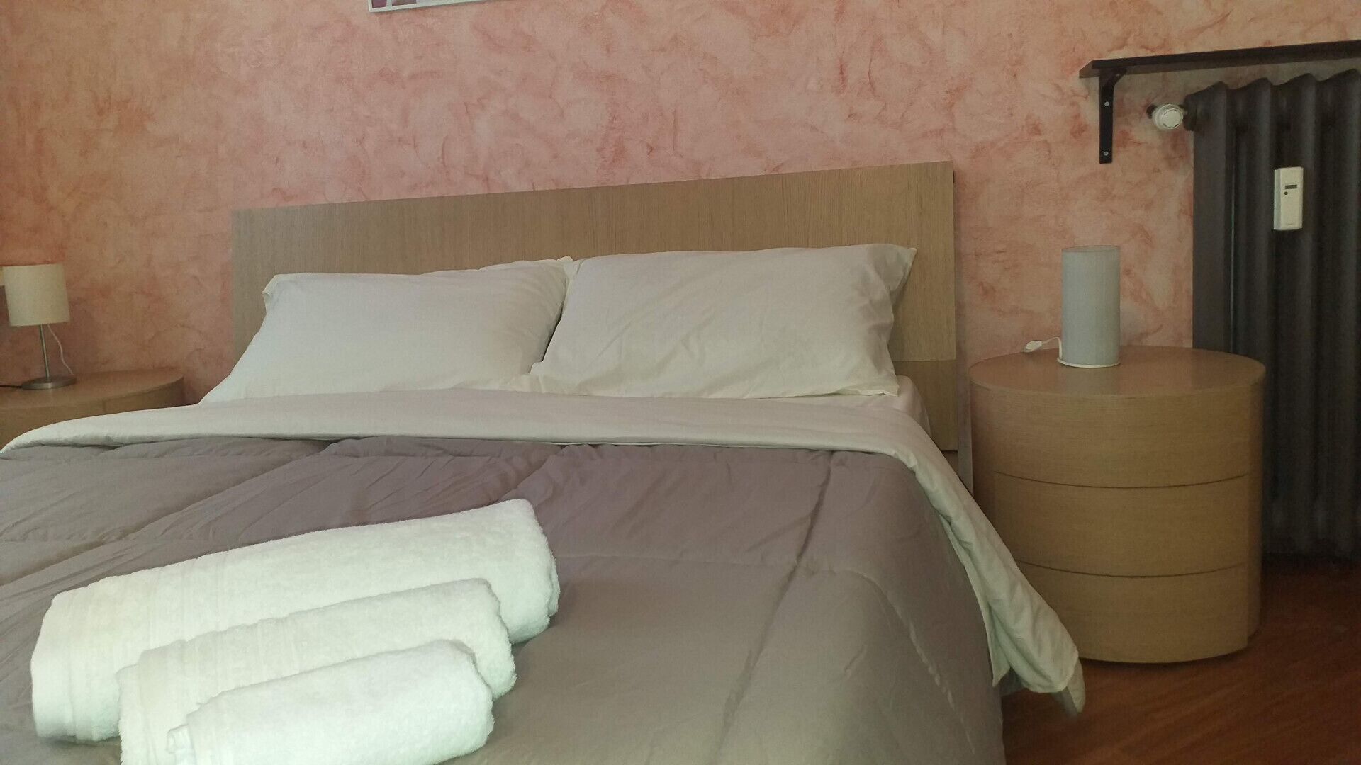 Meta Italy da Clara  a Milano