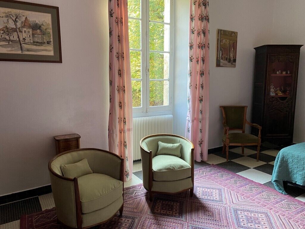 CAHORS - Family Manor