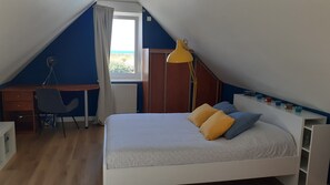 Room - Maison Avec Piscine Privée et Accès Direct à la Plage (Donville-les-Bains)