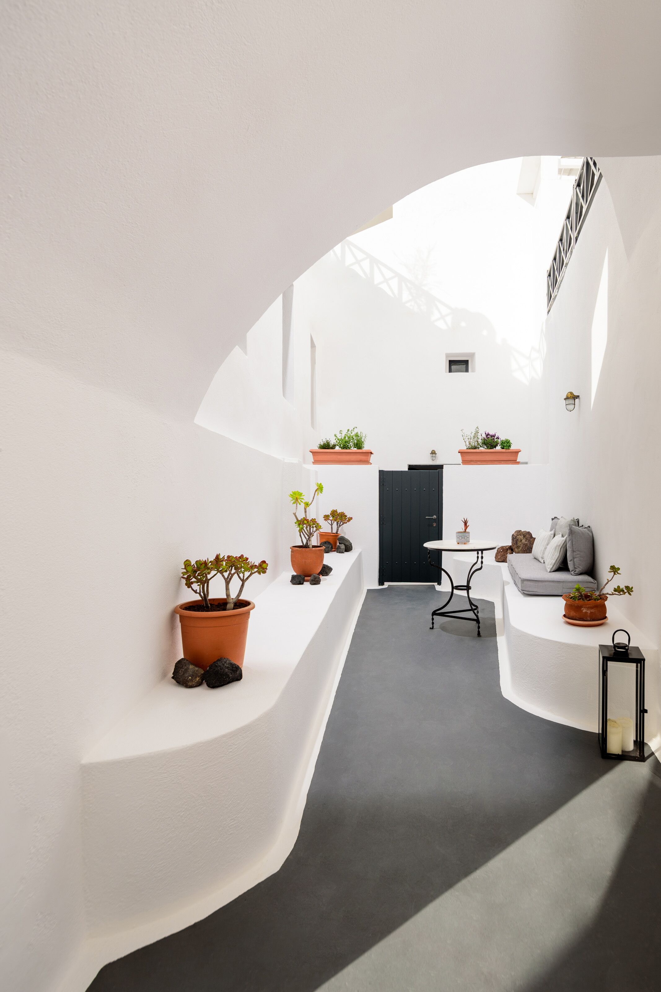 Cave Junior Suite | 庭院