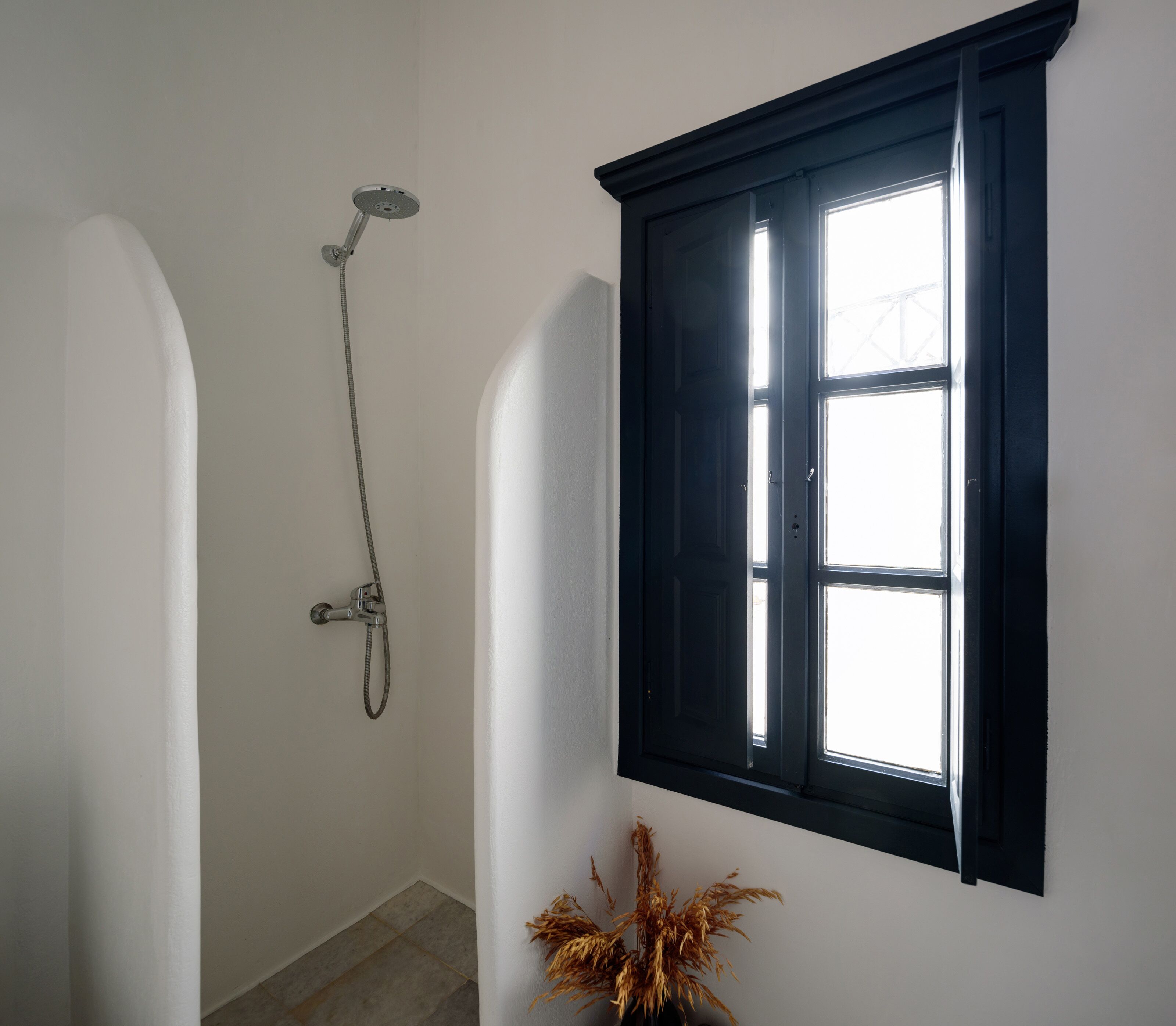 Photo - Firalia, Casa In Rock Suites