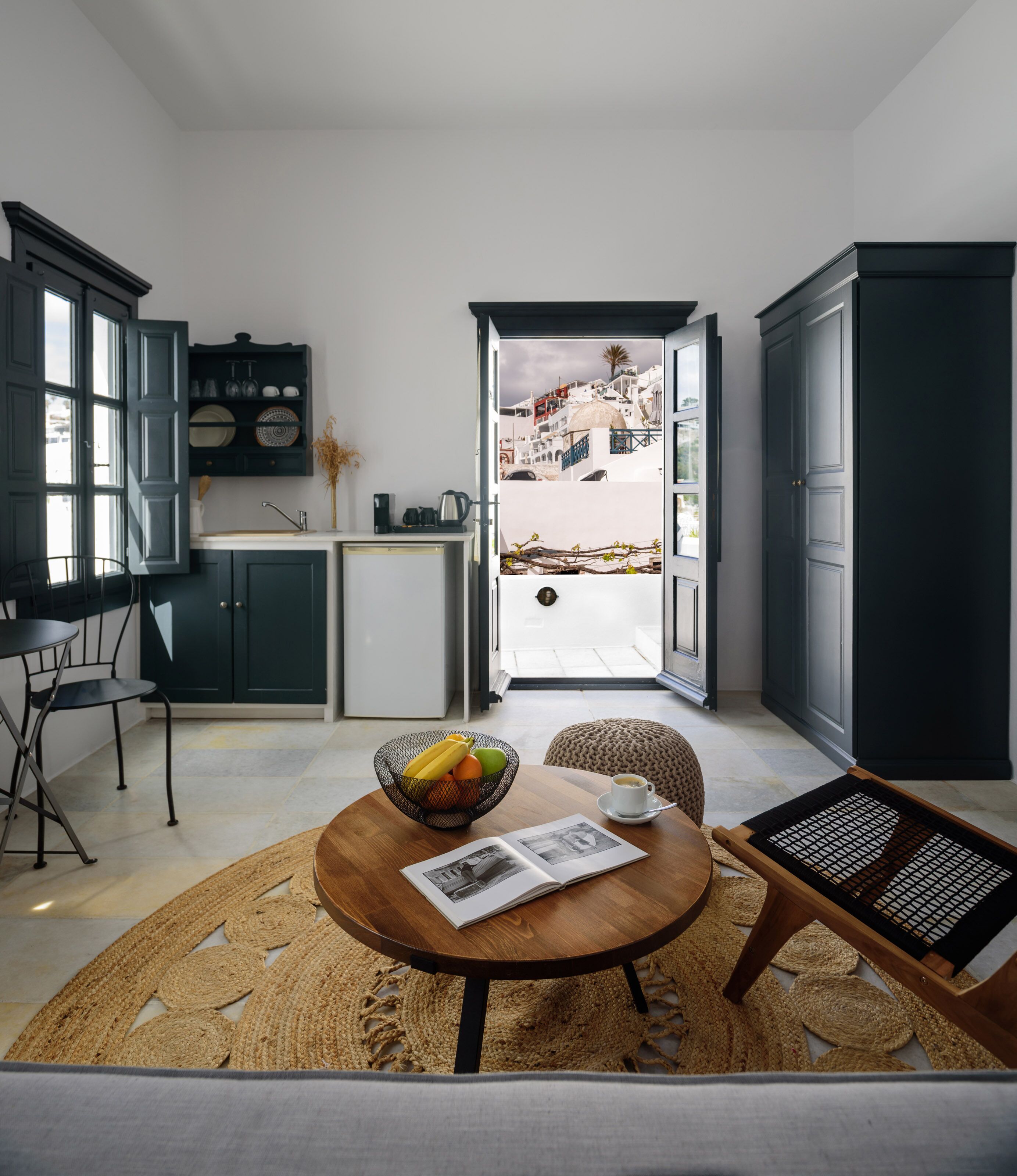 Photo - Firalia, Casa In Rock Suites