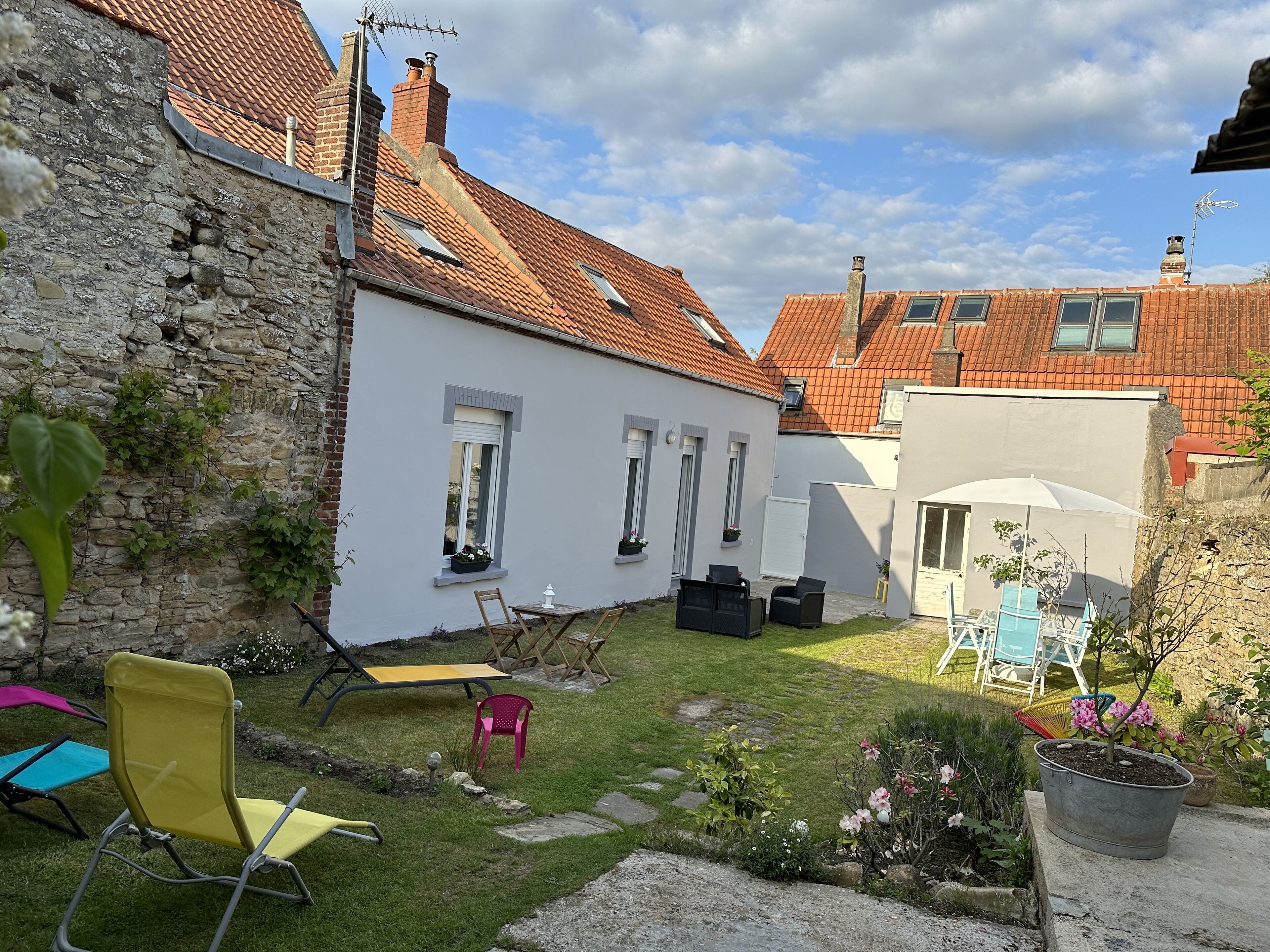 La Maison du Bonheur à 1 km de la Plage