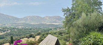 Ground floor apartment in the beautiful village of Aregno