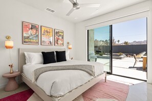 3 habitaciones, escritorio, tabla de planchar con plancha y wifi gratis