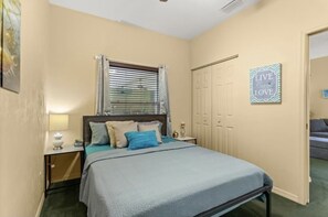 1 bedroom, free WiFi, bed sheets