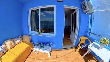 Apartment, 1 Queen-Bett | Terrasse/Patio