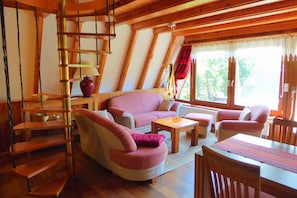 Téléviseur, foyer, chaîne audio