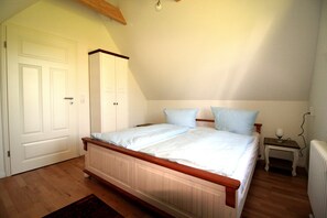 2 bedrooms, free WiFi