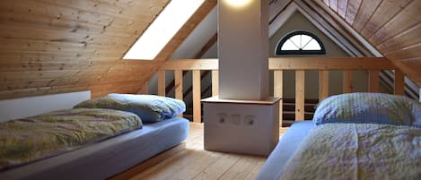 1 bedroom, iron/ironing board
