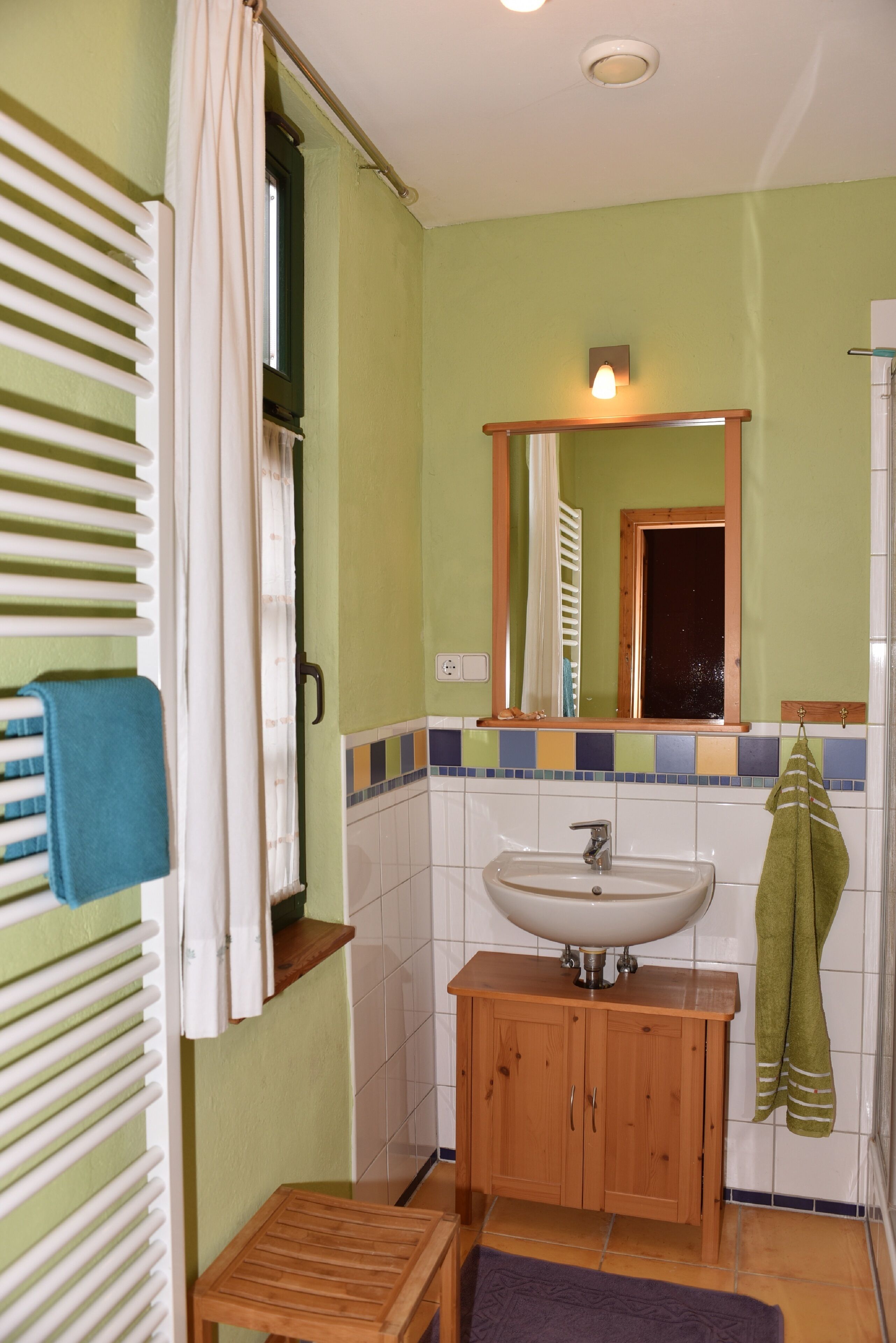 Typisches Backsteinhaus mit Kaminofen