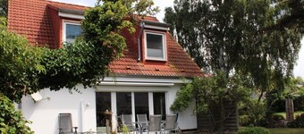 Freistehendes Haus mit Großem Garten in Strandnähe