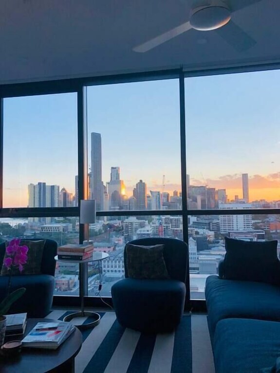 Utopia Suites Luxe Sky Home/sensational Views 2b/2bath/park - Virginia