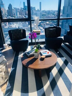 Interior - Utopia Suites Luxe Sky Home/Sensational Views 2B/2Bath/Park (Fortitude Valley)