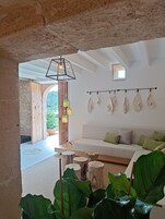 Televisión 32 pulgadas con canales de televisión vía satélite