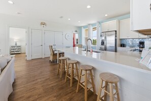 Fridge, microwave, oven, stovetop - Deja Blue - Pet Friendly, Beach Access, Ocean View, Private Pool! (St. George Island)