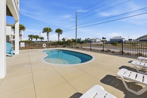 A heated pool, pool loungers - Deja Blue - Pet Friendly, Beach Access, Ocean View, Private Pool! (St. George Island)