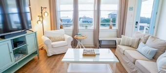 Pet Friendly, Beach Access, Ocean View, Private Pool, St George Island!