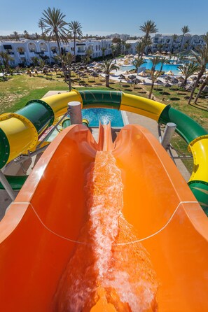 Indoor pool, seasonal outdoor pool - Djerba Holiday Beach (Mezraia)