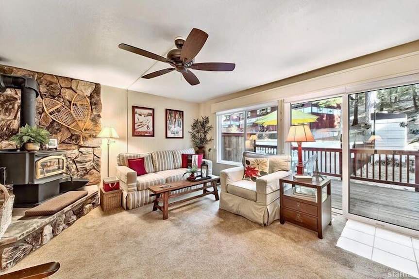 Walk To Heavenly! Cozy Condo With 2 King Bedrooms, Hot Tub & Pool - Lake Tahoe