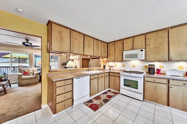 Stovetop, dishwasher