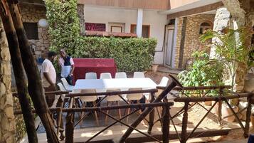 Restauration extérieure