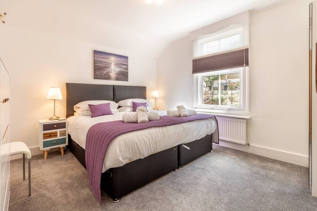 Homely and Cosy House - Access to Central London