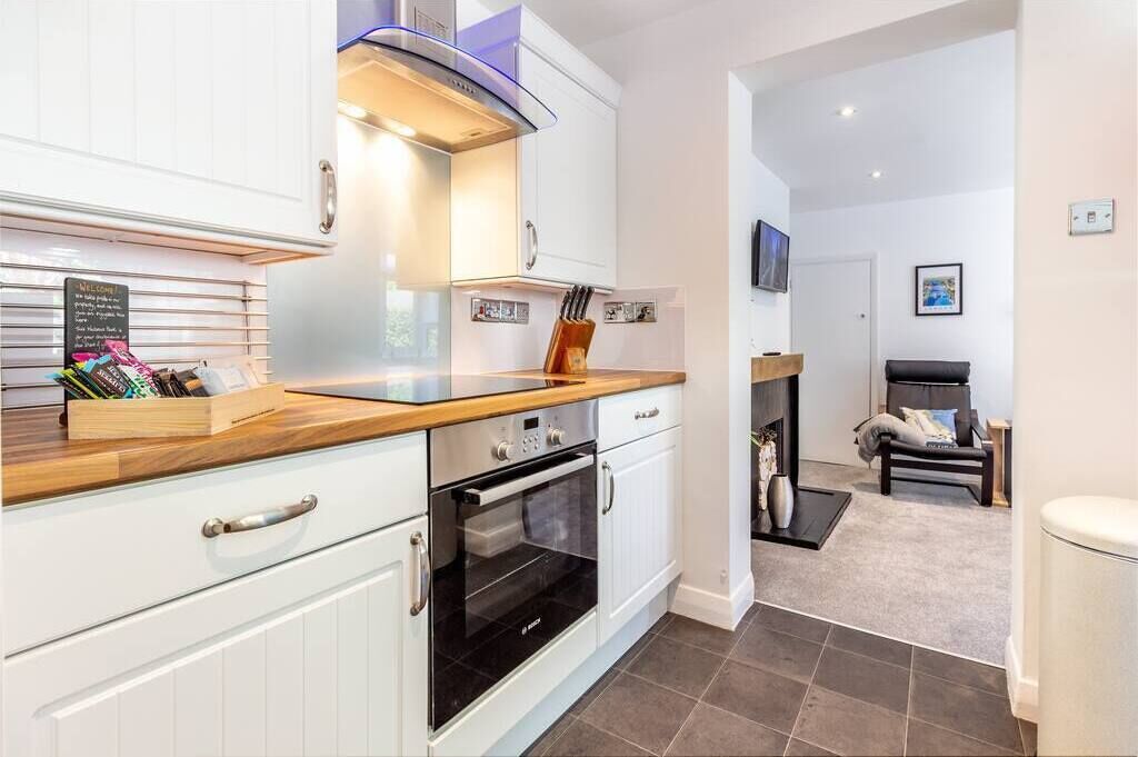 Homely and Cosy House - Access to Central London