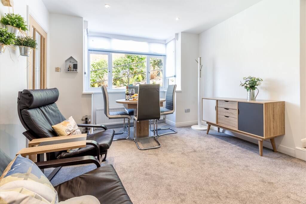 Homely and Cosy House - Access to Central London