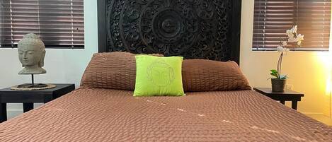 1 chambre, fer et planche à repasser, Wi-Fi gratuit, draps fournis