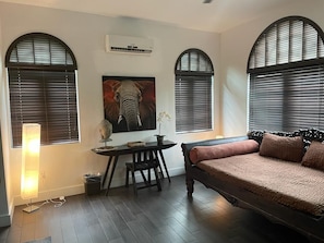 Interior - Relax and Unwind 5 mins from South Beach (Miami)