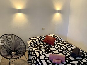 1 makuuhuone, silitysrauta/-lauta, vauvan matkasänky, ilmainen Wi-Fi