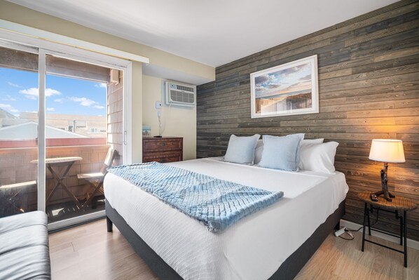 1 室のベッドルーム、アイロン / アイロン台、WiFi (無料)、ベッドシーツ