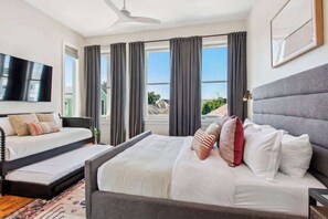 5 bedrooms, desk, iron/ironing board, WiFi - Luxury 5BR New Orleans Home | Pool, Hot Tub, Patio (New Orleans)