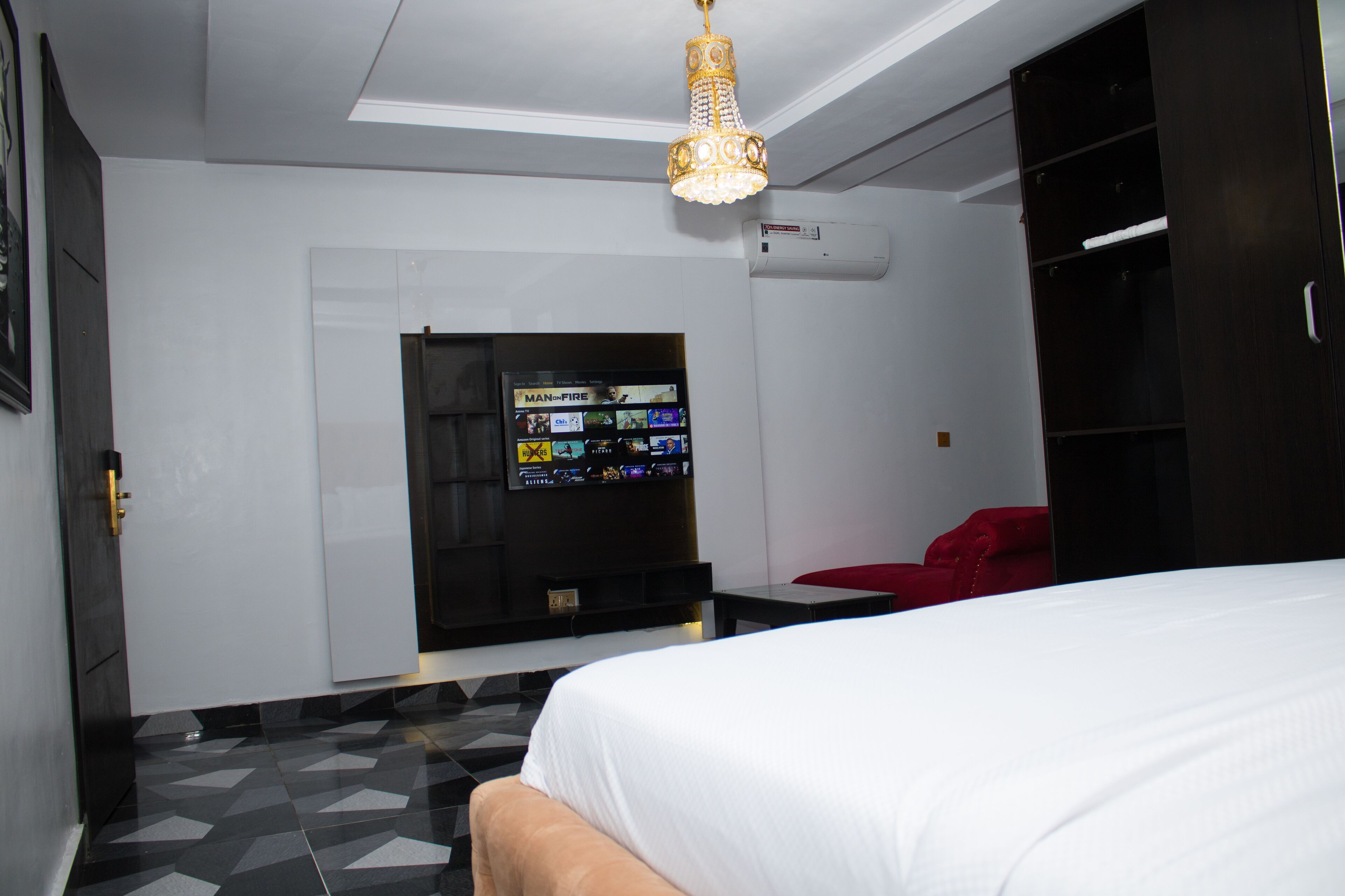 Egyptian cotton sheets, premium bedding, memory-foam beds