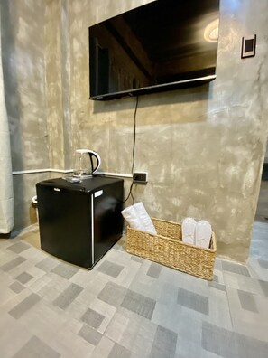 Standard Room | 1 bedroom, individually furnished, free WiFi, bed sheets
