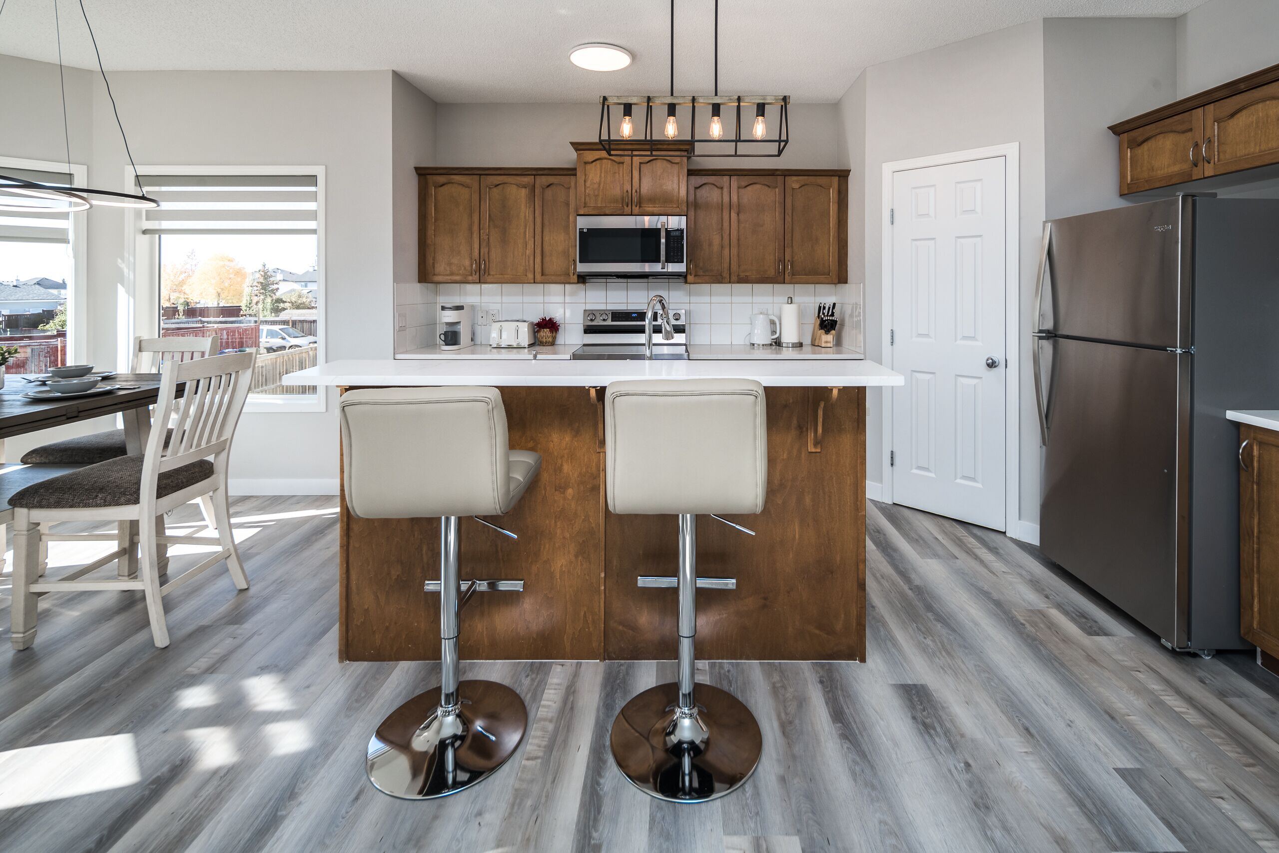 Newly renovated entire house, sleep 8