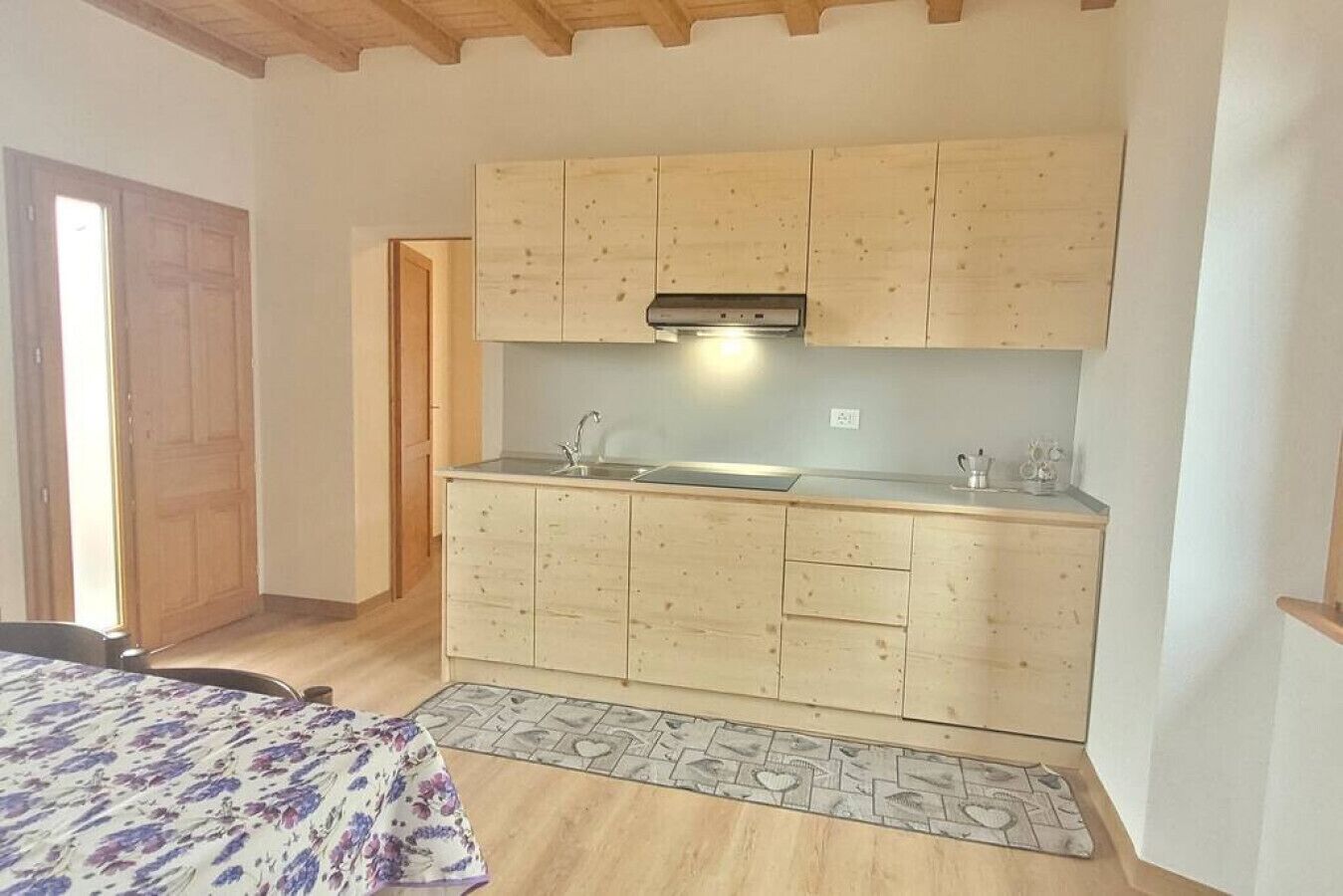 MyAmazingTimes · Traditional mountain loft in 15min from Como lake