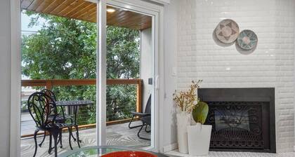 Sunset in Old Town with a Perfect Location