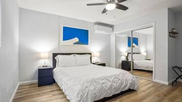 Iron/ironing board, WiFi, bed sheets
