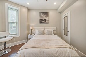 3 quartos, Wi-Fi de cortesia, roupa de cama