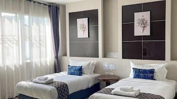 Deluxe Twin Room | Free WiFi, bed sheets