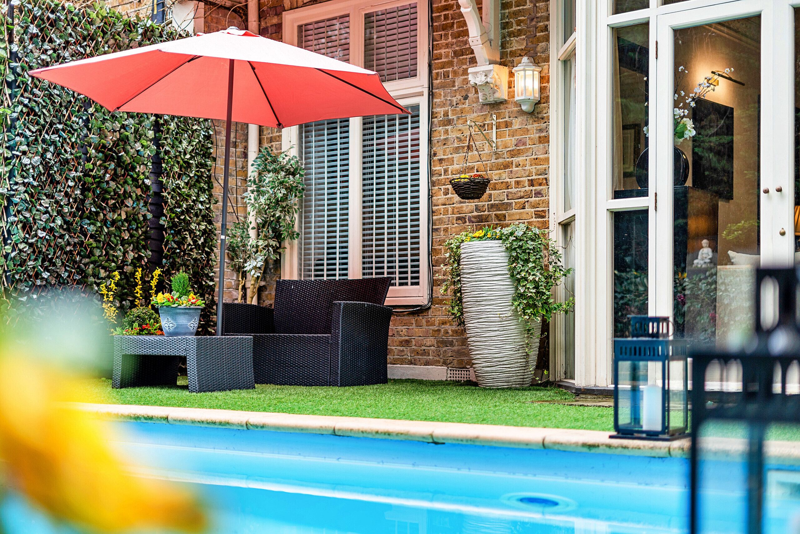 Et oppvarmet basseng