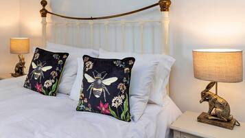 3 chambres, fer et planche Ă repasser, Wi-Fi gratuit, draps fournis