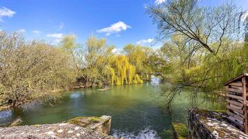 Enceinte de lâhĂ©bergement