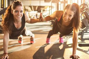 Fitness facility - A Comfy & Cozy 2BR Apt Near Flemington Races (Kensington)