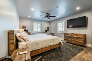 Condo, 2 Bedrooms | 2 bedrooms, free WiFi